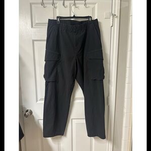 lululemon athletica Black Men's Cargo Pants with Elastic Waist